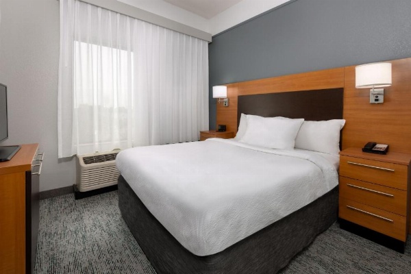 TownePlace Suites Buffalo Airport image 29