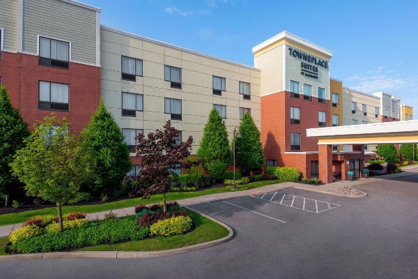TownePlace Suites Buffalo Airport image 4