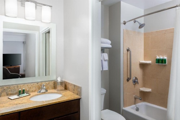 TownePlace Suites Buffalo Airport image 42